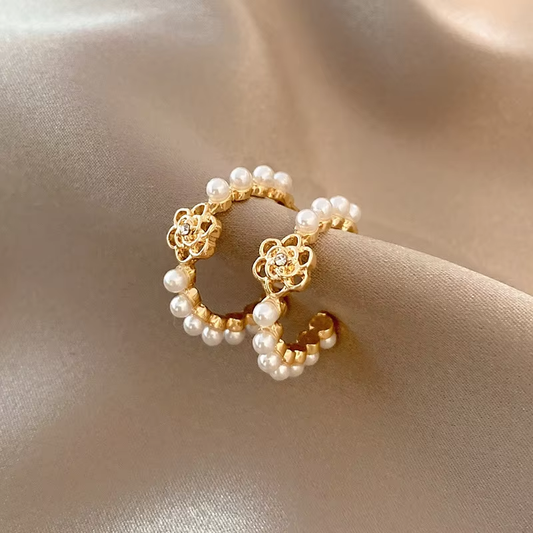 Korean Inspired Design 195 -  18K Gold Plated Hypoallergenic Stud Earrings.