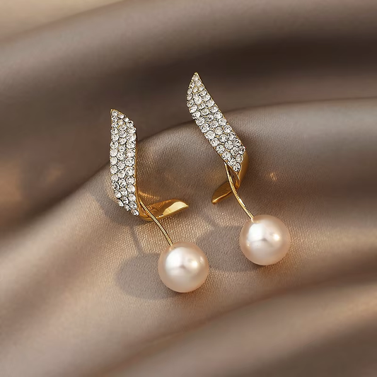 Korean Design 204-  18K Gold Plated Hypoallergenic Stud Earrings.